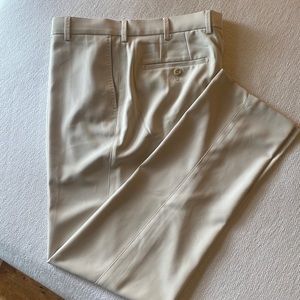 BNWOT Peter Millar performance trousers